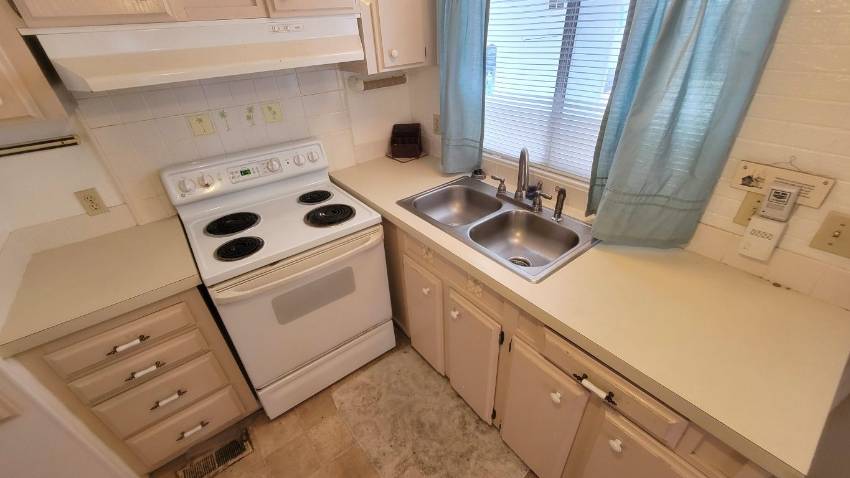 183 Valencia Drive a Winter Haven, FL Mobile or Manufactured Home for Sale